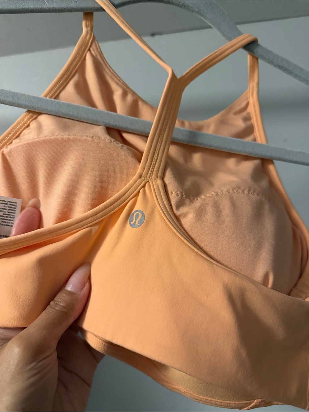 Lululemon bra Women's Peach Halter Crop Top - Unbranded never used just nwt - Picture 3 of 4